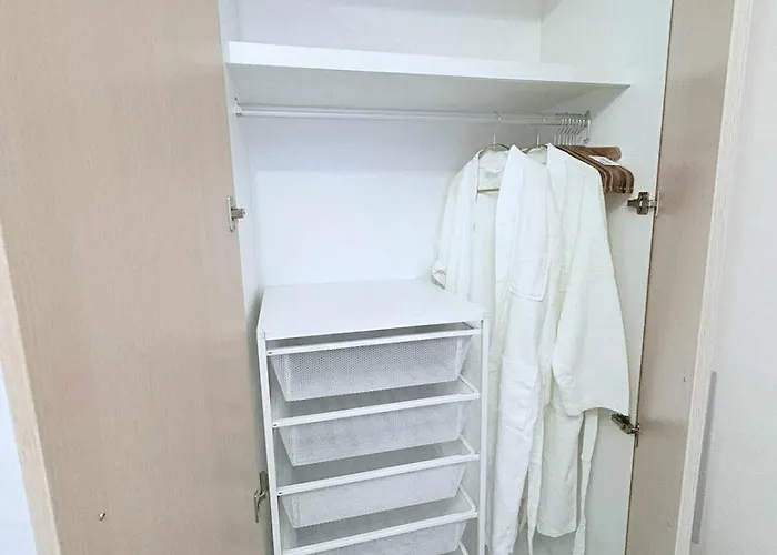 Fully Equipped Premium One Bedroom In Quezon Apartamento Manila