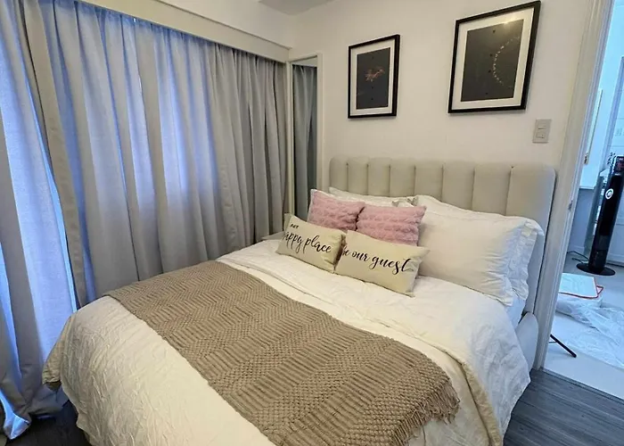 Fully Equipped Premium One Bedroom In Quezon Manila