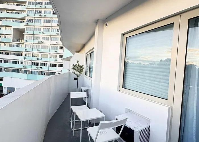 Fully Equipped Premium One Bedroom In Quezon Apartamento Manila